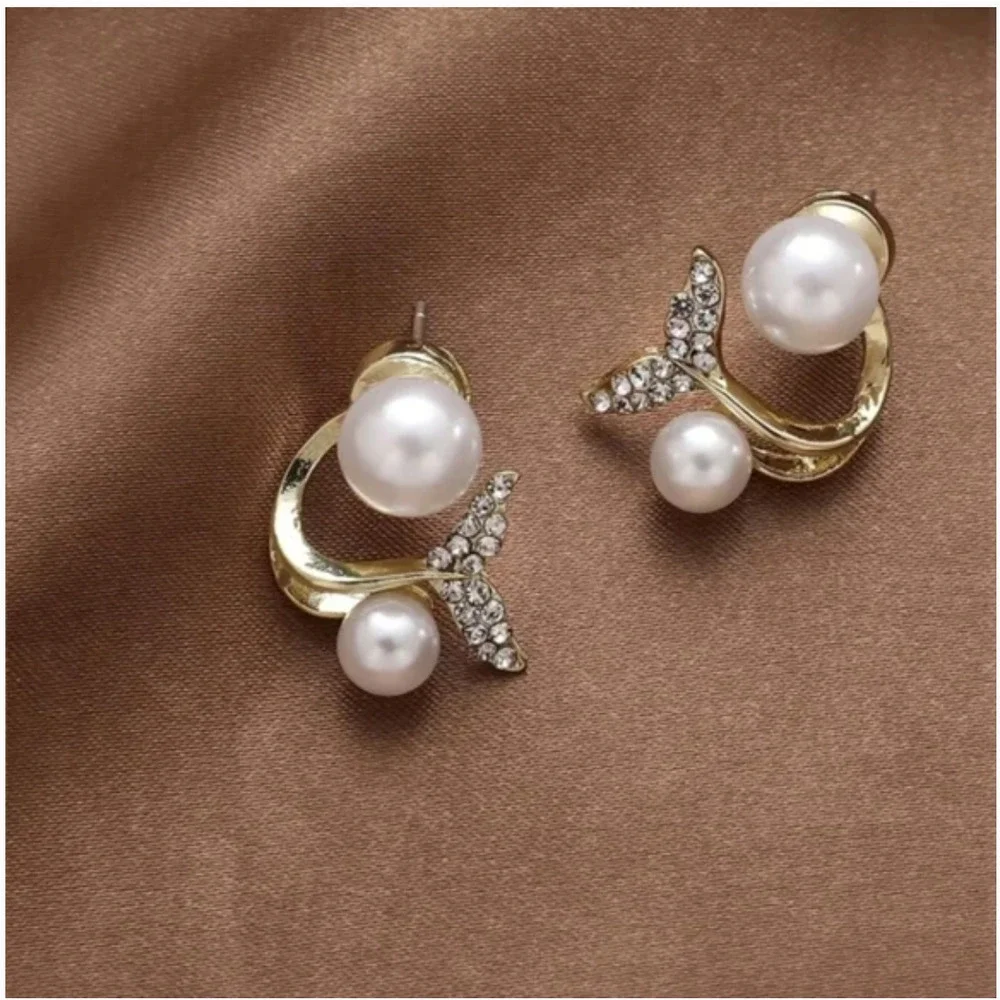 Mermaid Tail Cuff Gold Pearl Earrings Stud Women Rhinestone Minimalist Jewelry - Picture 2 of 4